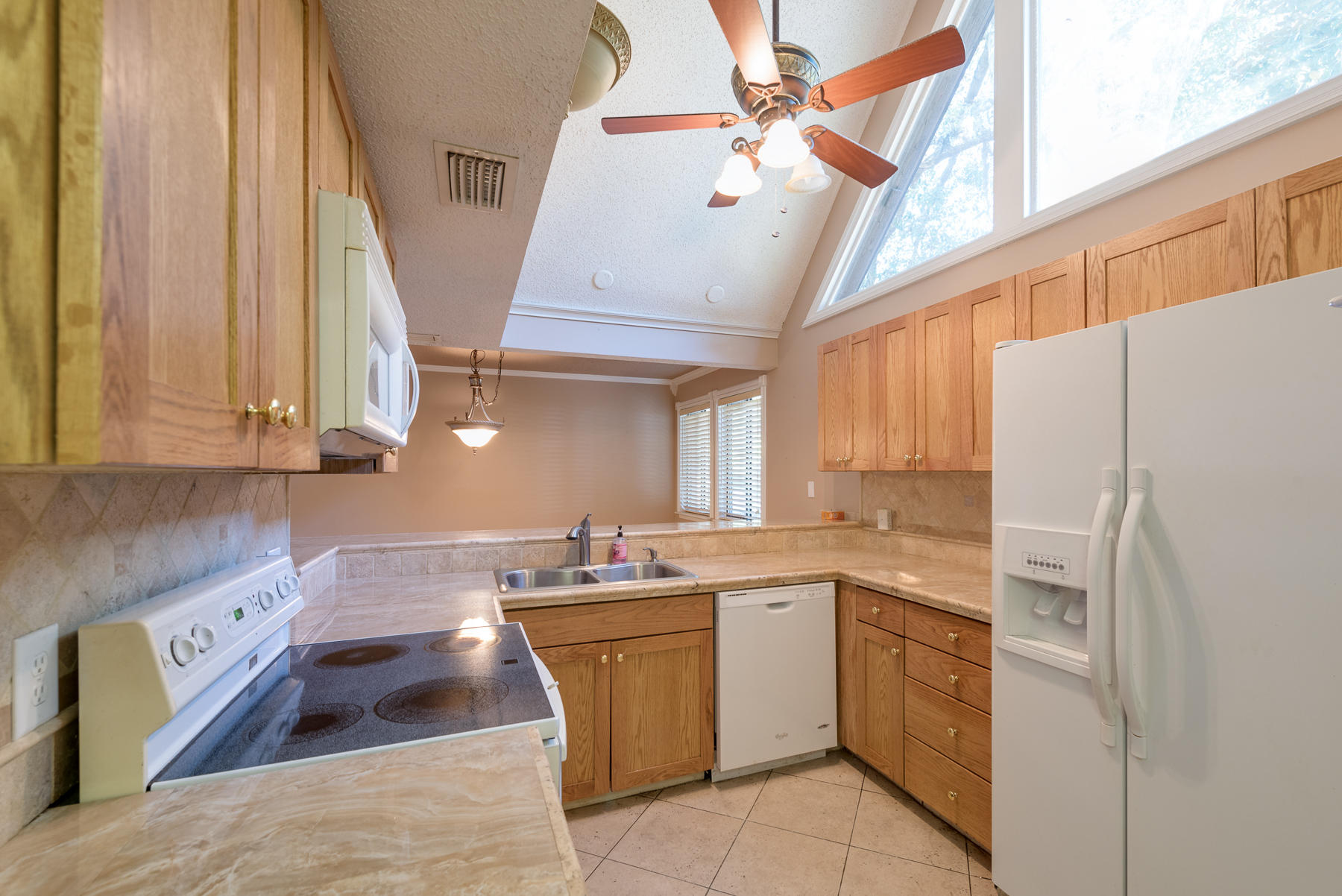 MOSSEY COVE T/H PH 2 - Residential