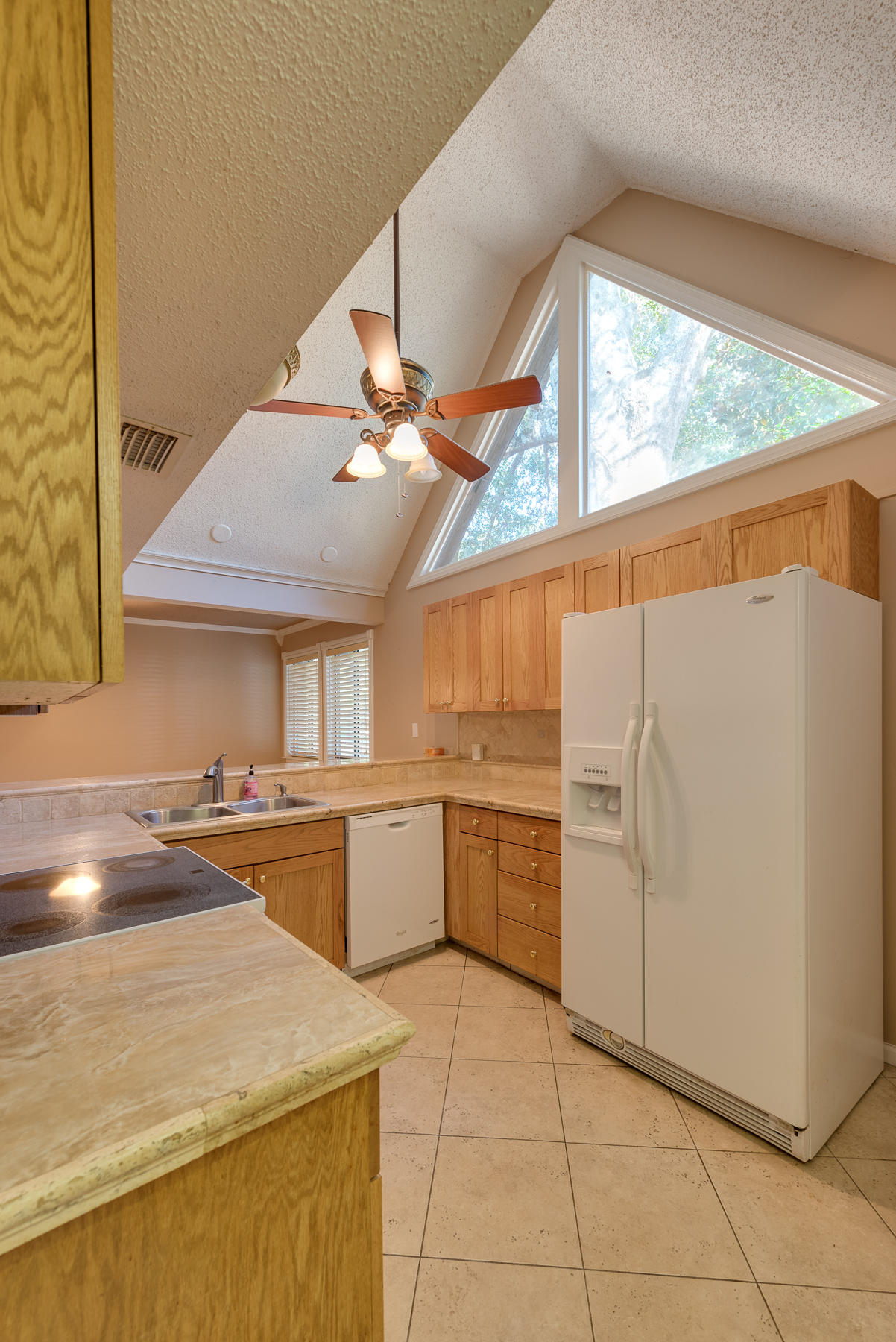 MOSSEY COVE T/H PH 2 - Residential