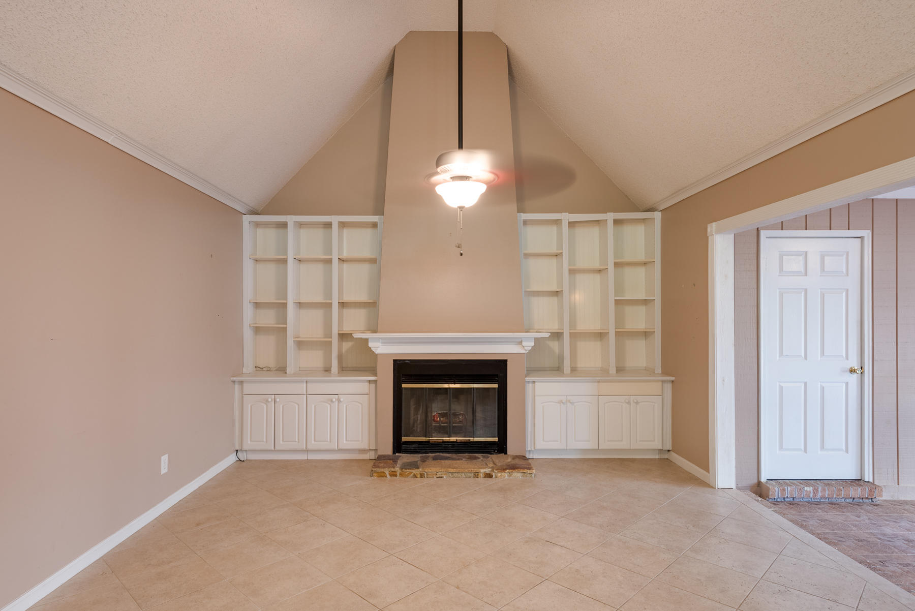 MOSSEY COVE T/H PH 2 - Residential