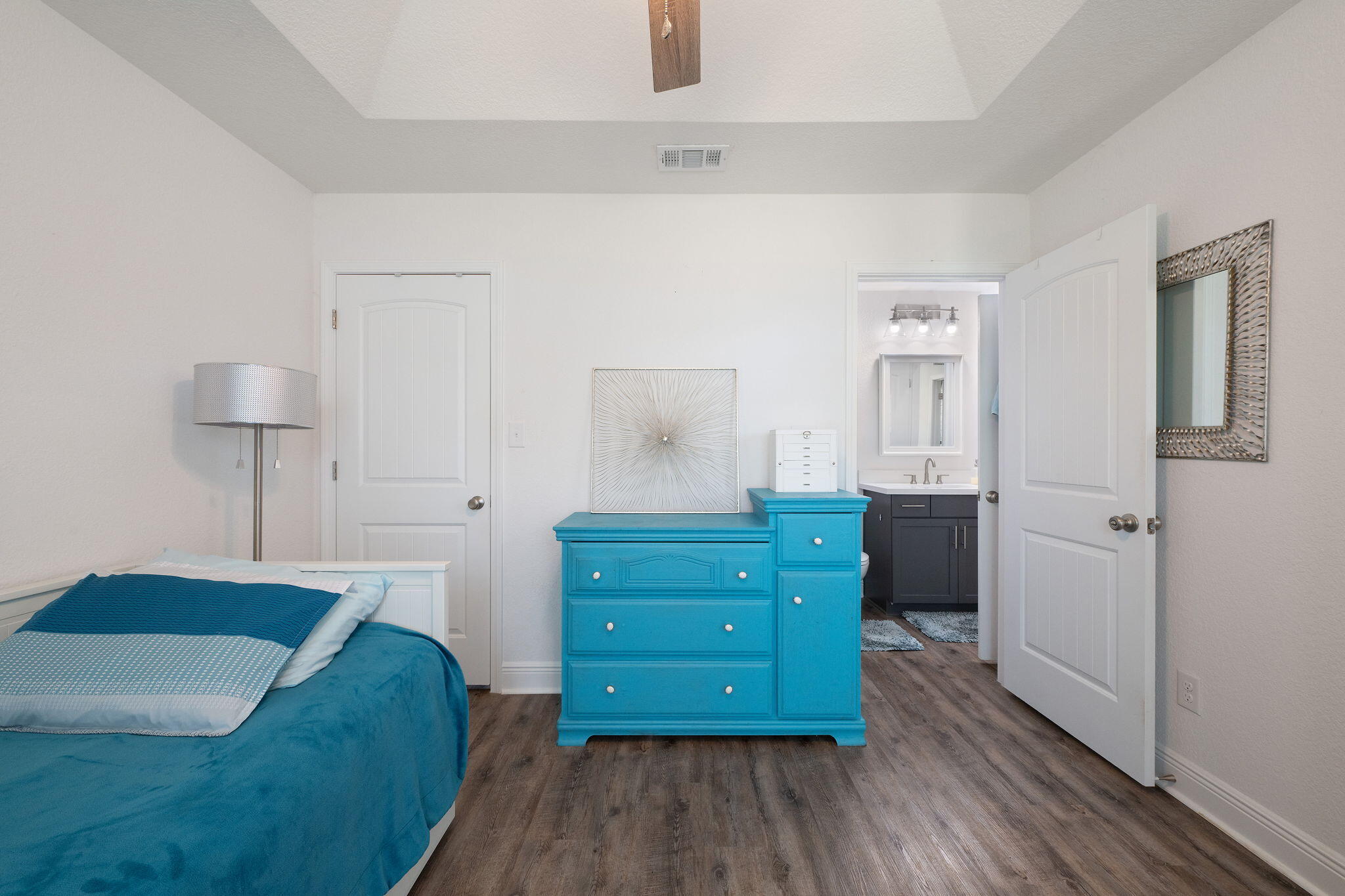 SANTA ROSA SHORES EAST - Residential