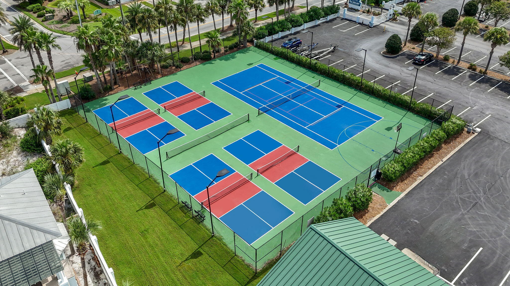 ISLANDER CONDO PH 2 - Residential
