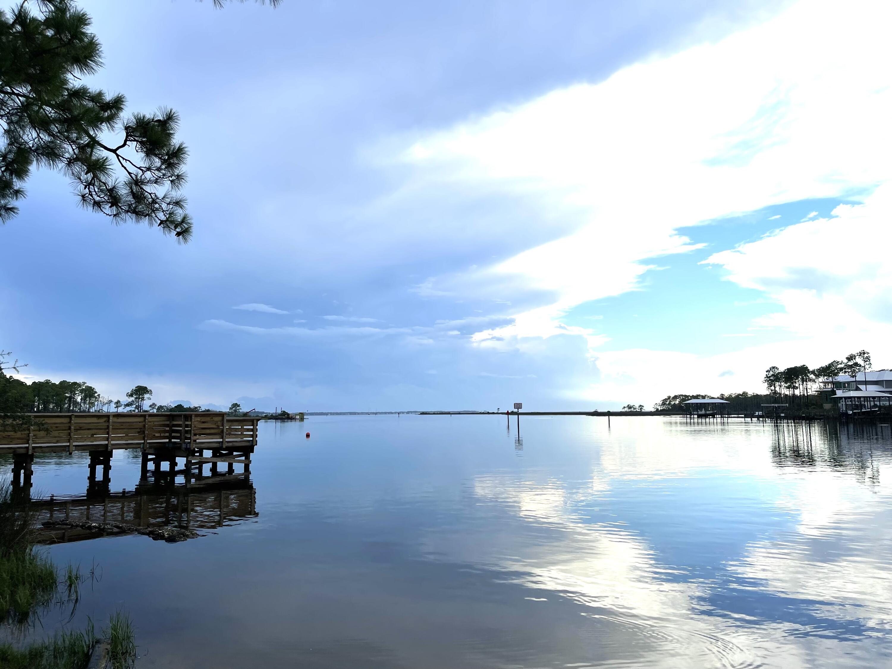 TOWN OF SANTA ROSA - Residential