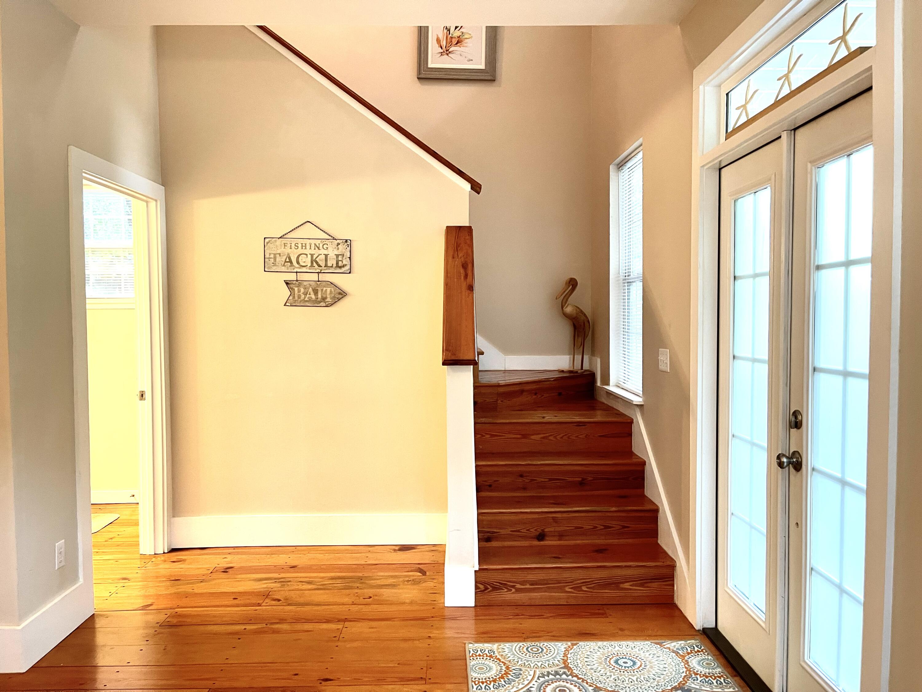 TOWN OF SANTA ROSA - Residential