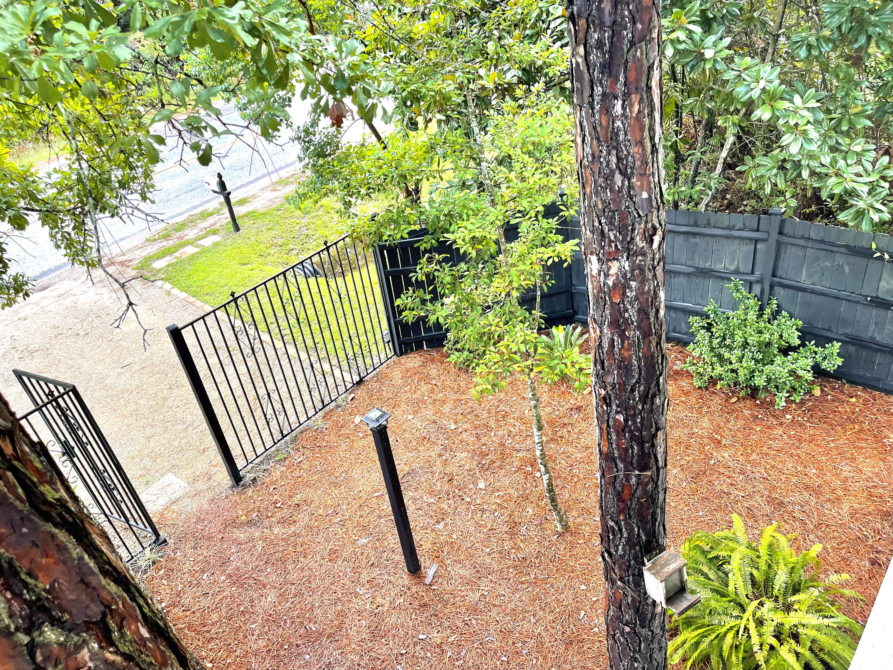 TOWN OF SANTA ROSA - Residential