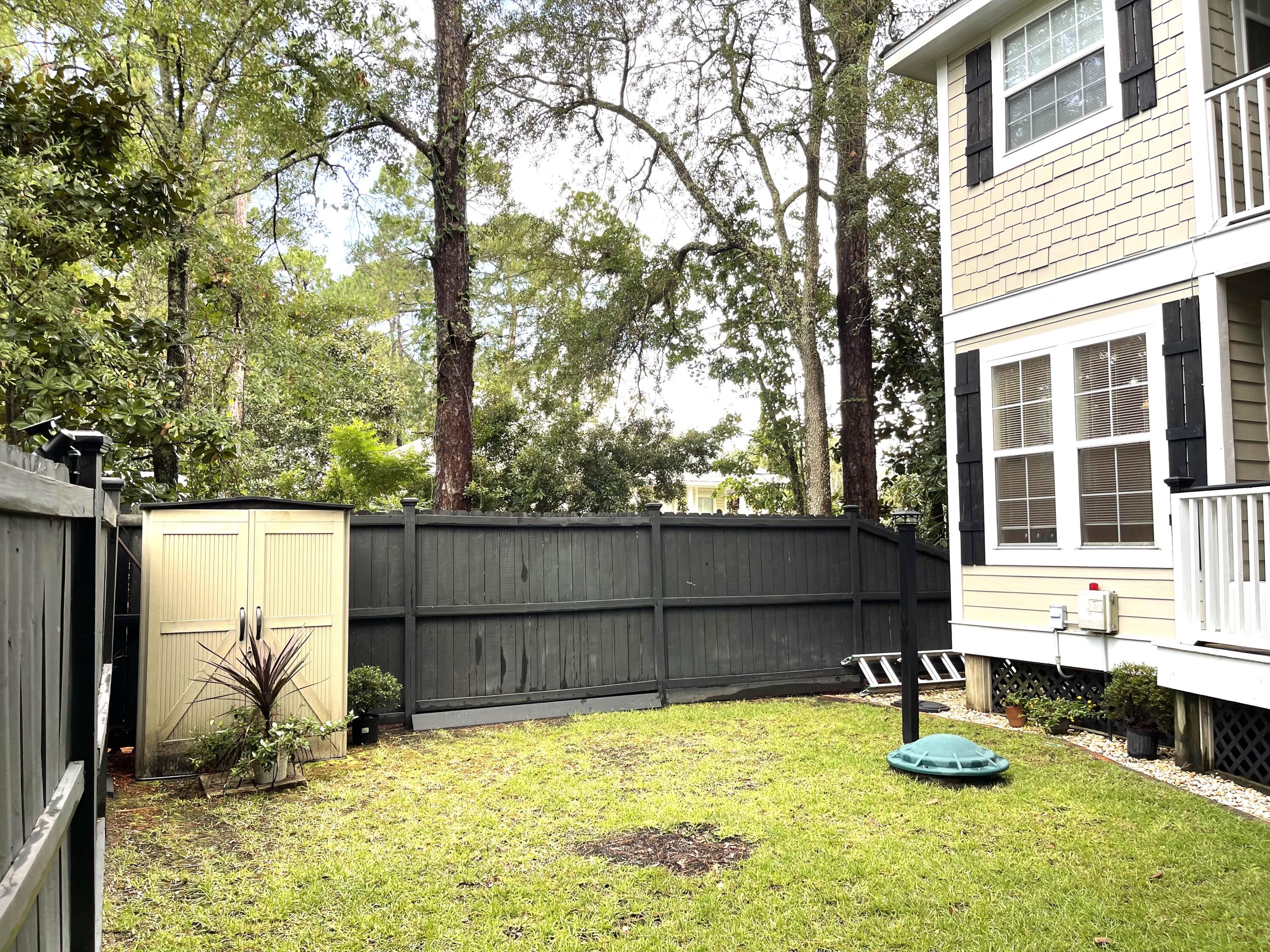 TOWN OF SANTA ROSA - Residential