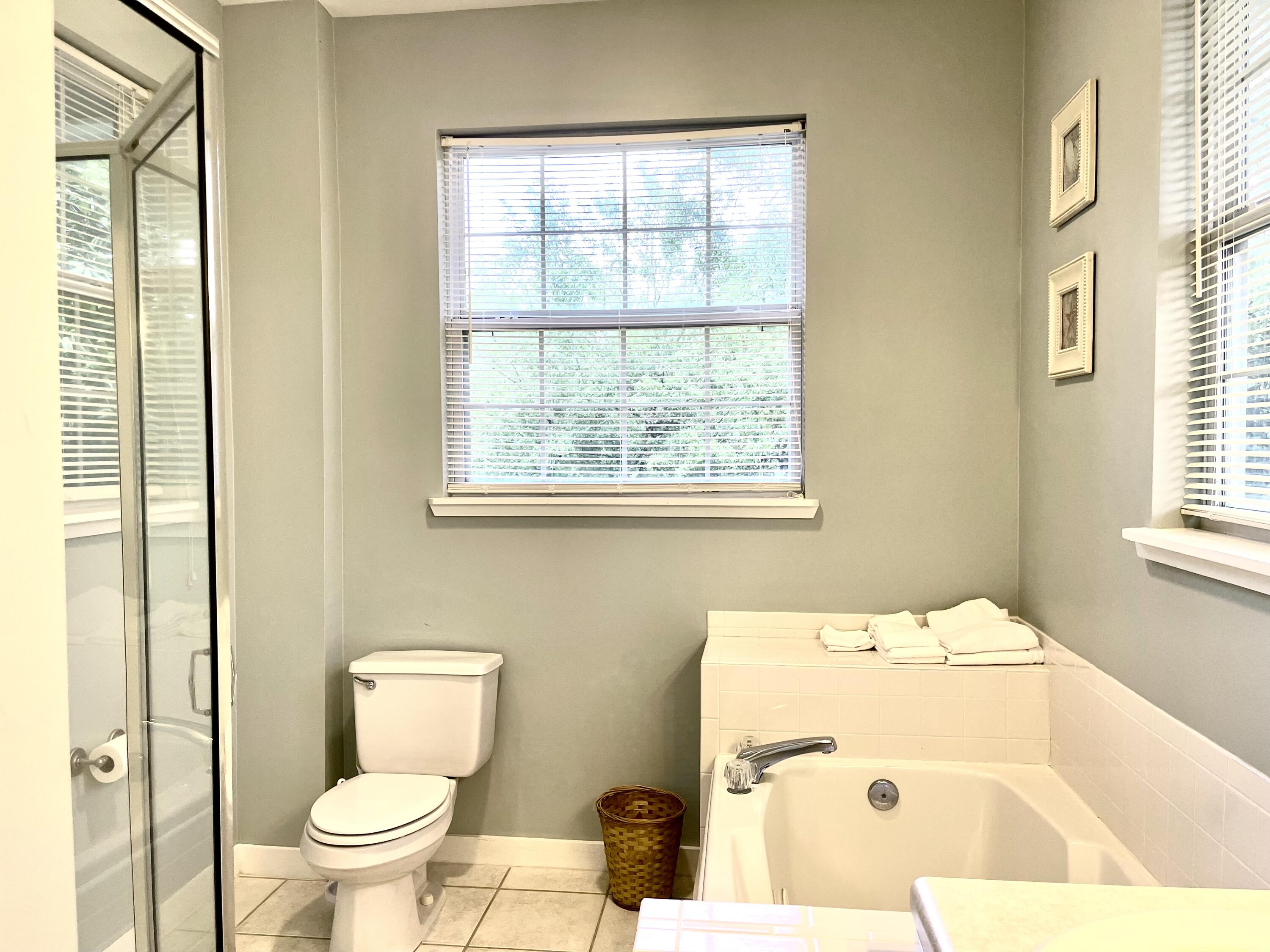 TOWN OF SANTA ROSA - Residential