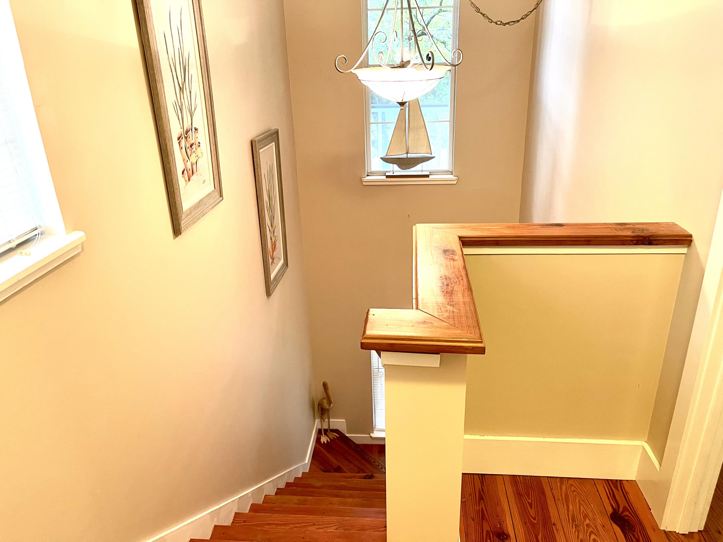 TOWN OF SANTA ROSA - Residential