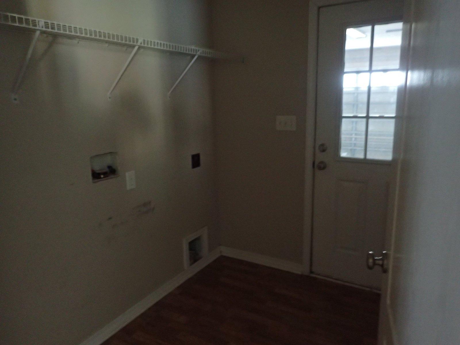 OAKWOOD LAKES ESTATES - Residential