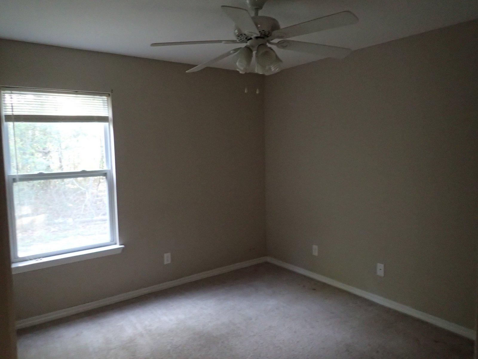 OAKWOOD LAKES ESTATES - Residential