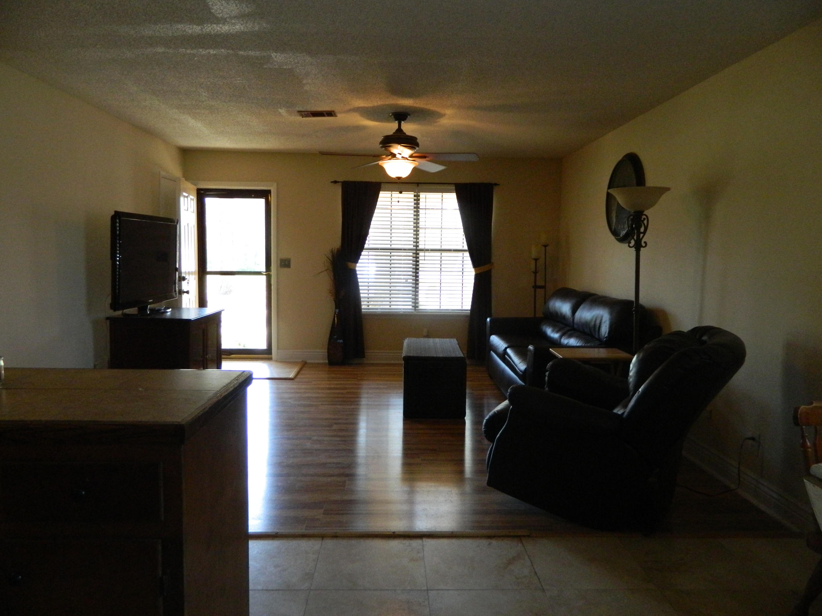 LOT 10 OF UNRECD S/D OF LOT 18OF 3RD ADD TO QUAIL RIDGE ESTATES UNRECD AS RECD IN OR 327-780 DESC AS - Residential