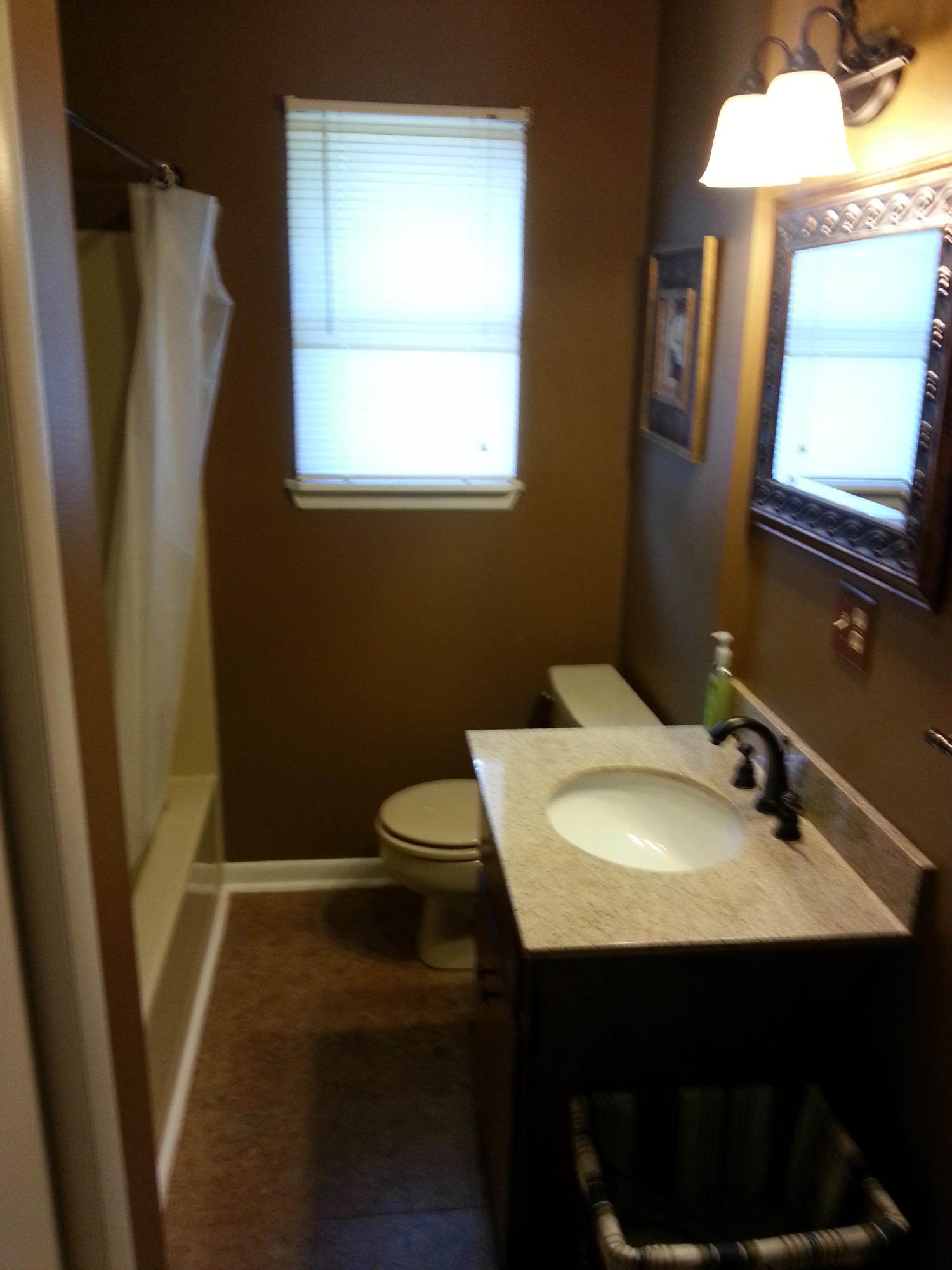 LOT 10 OF UNRECD S/D OF LOT 18OF 3RD ADD TO QUAIL RIDGE ESTATES UNRECD AS RECD IN OR 327-780 DESC AS - Residential