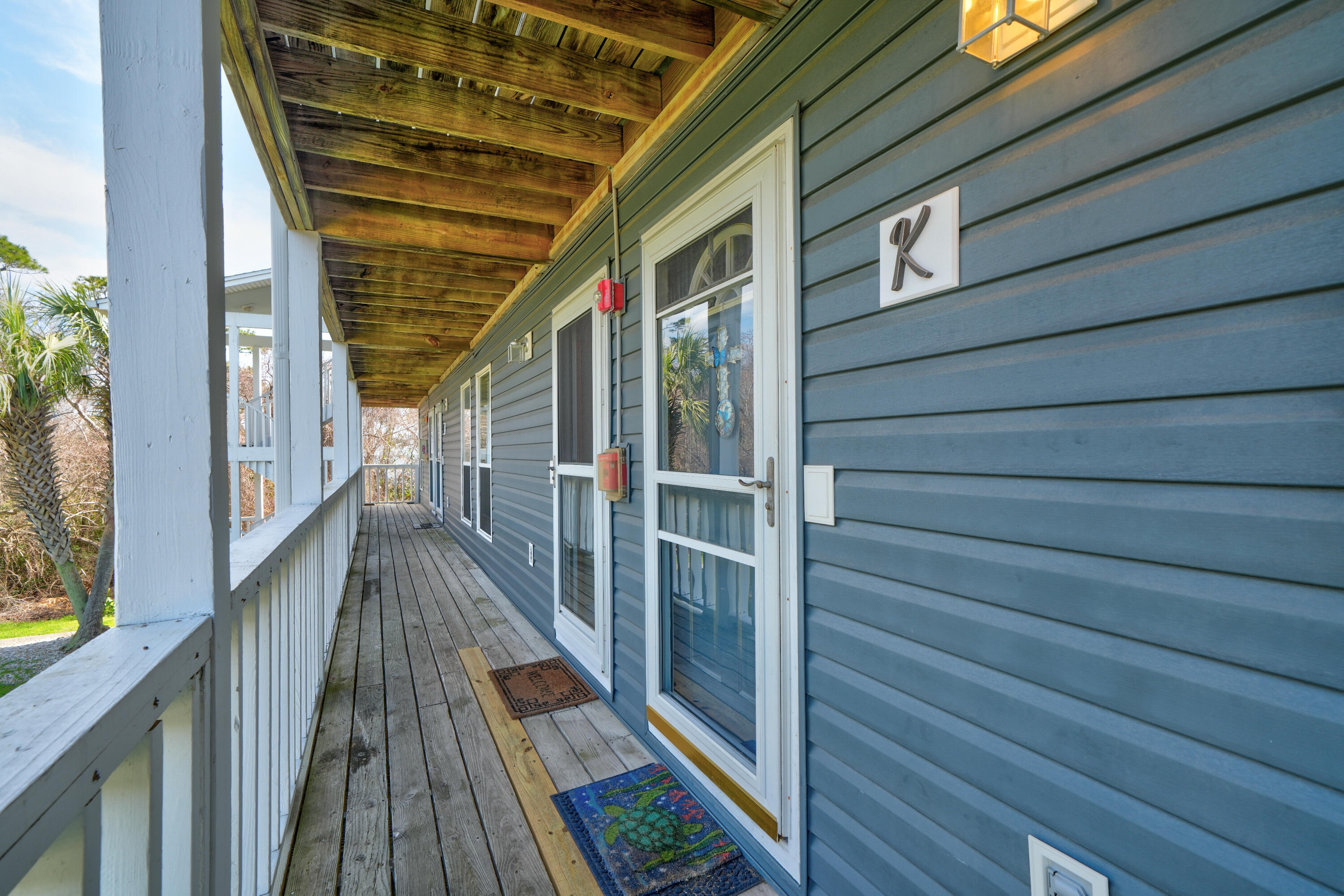 SOUNDWIND CONDO - Residential