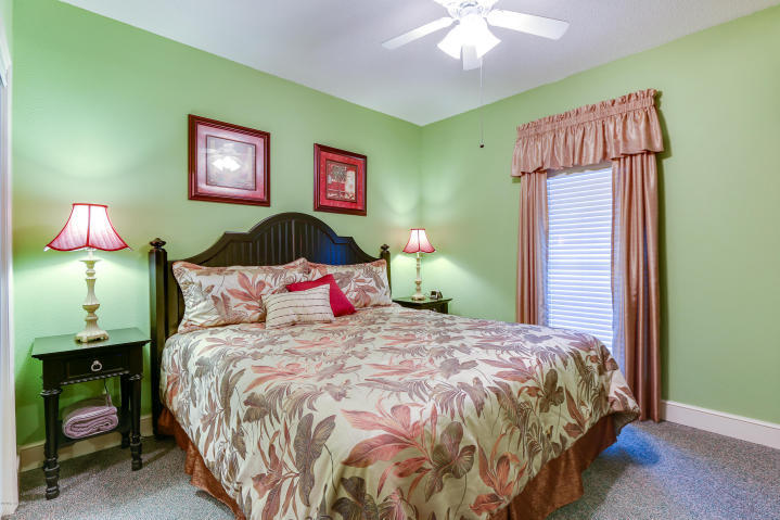 MAJESTIC BEACH TOWERS I - Residential