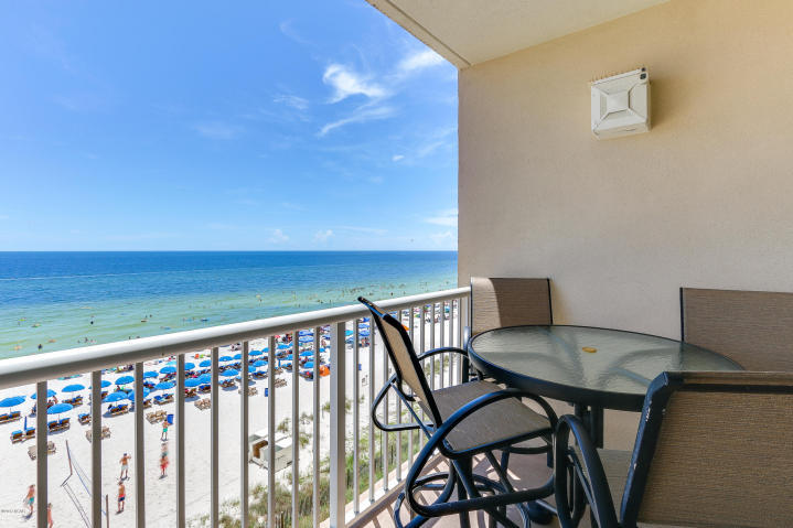 MAJESTIC BEACH TOWERS I - Residential