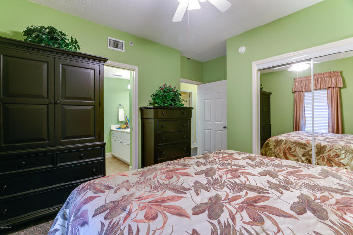 MAJESTIC BEACH TOWERS I - Residential