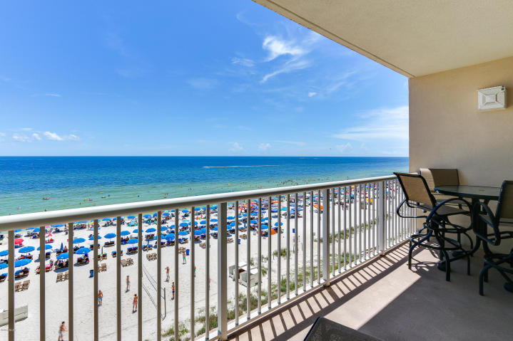 MAJESTIC BEACH TOWERS I - Residential