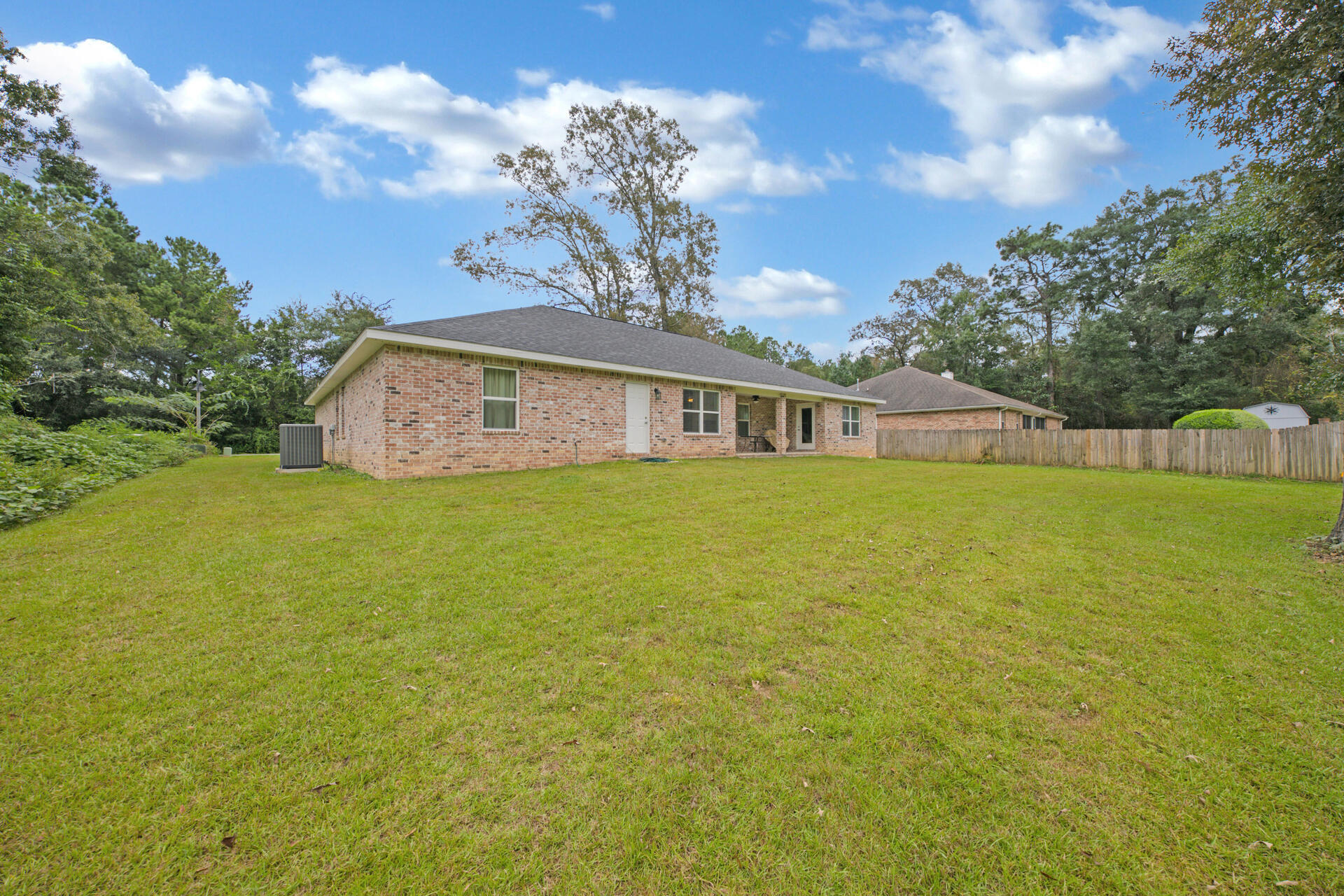 WIND MEADOWS - Residential