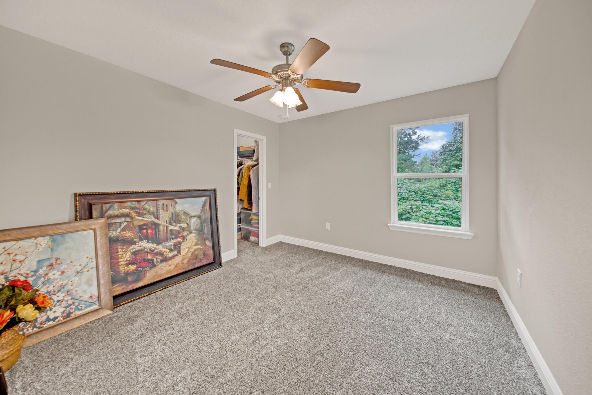 WIND MEADOWS - Residential