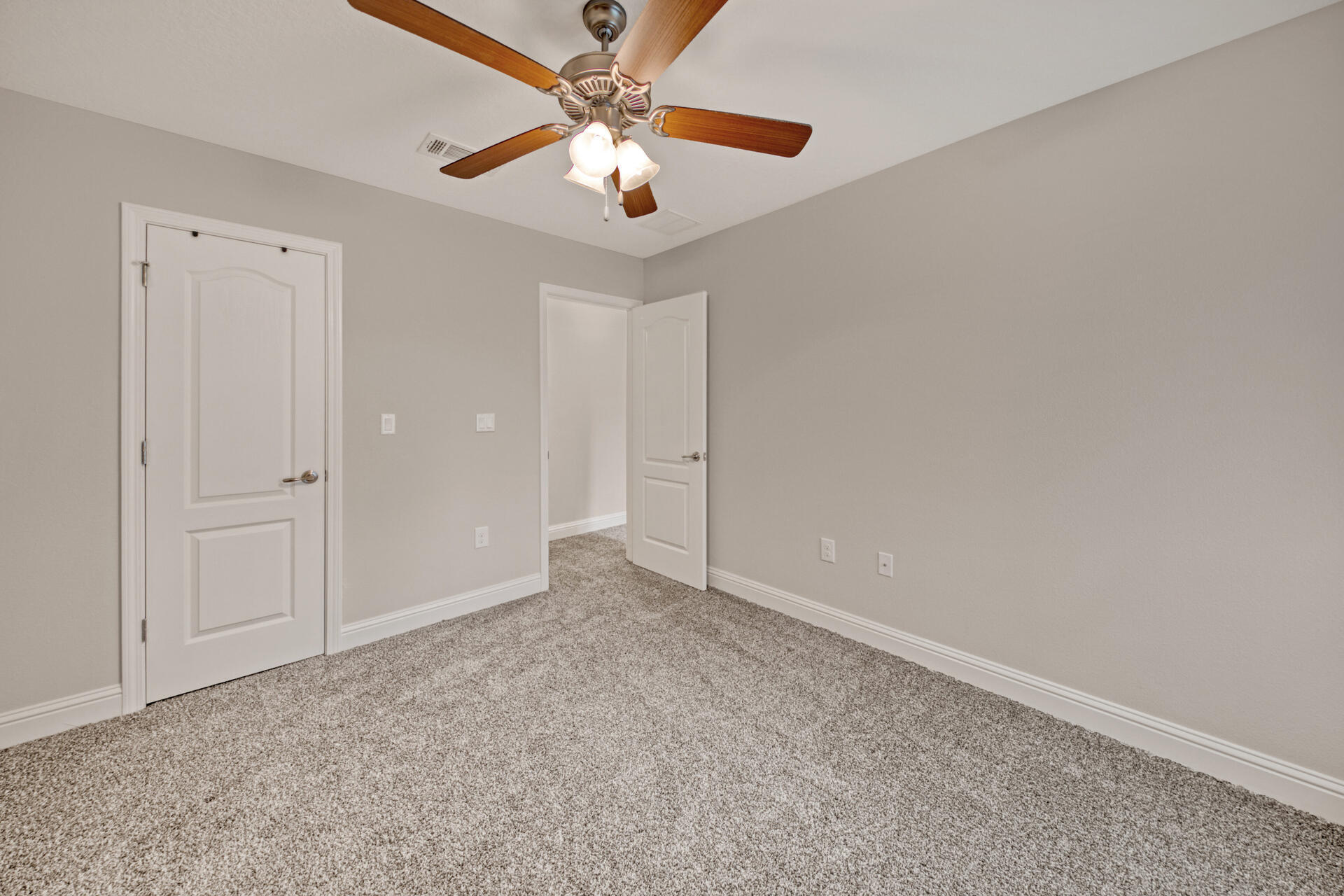 WIND MEADOWS - Residential