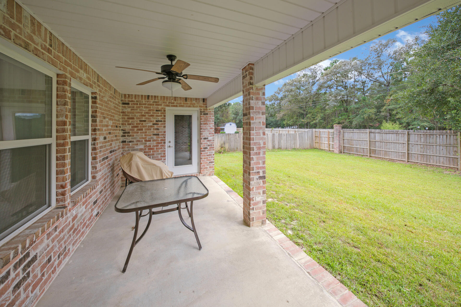 WIND MEADOWS - Residential