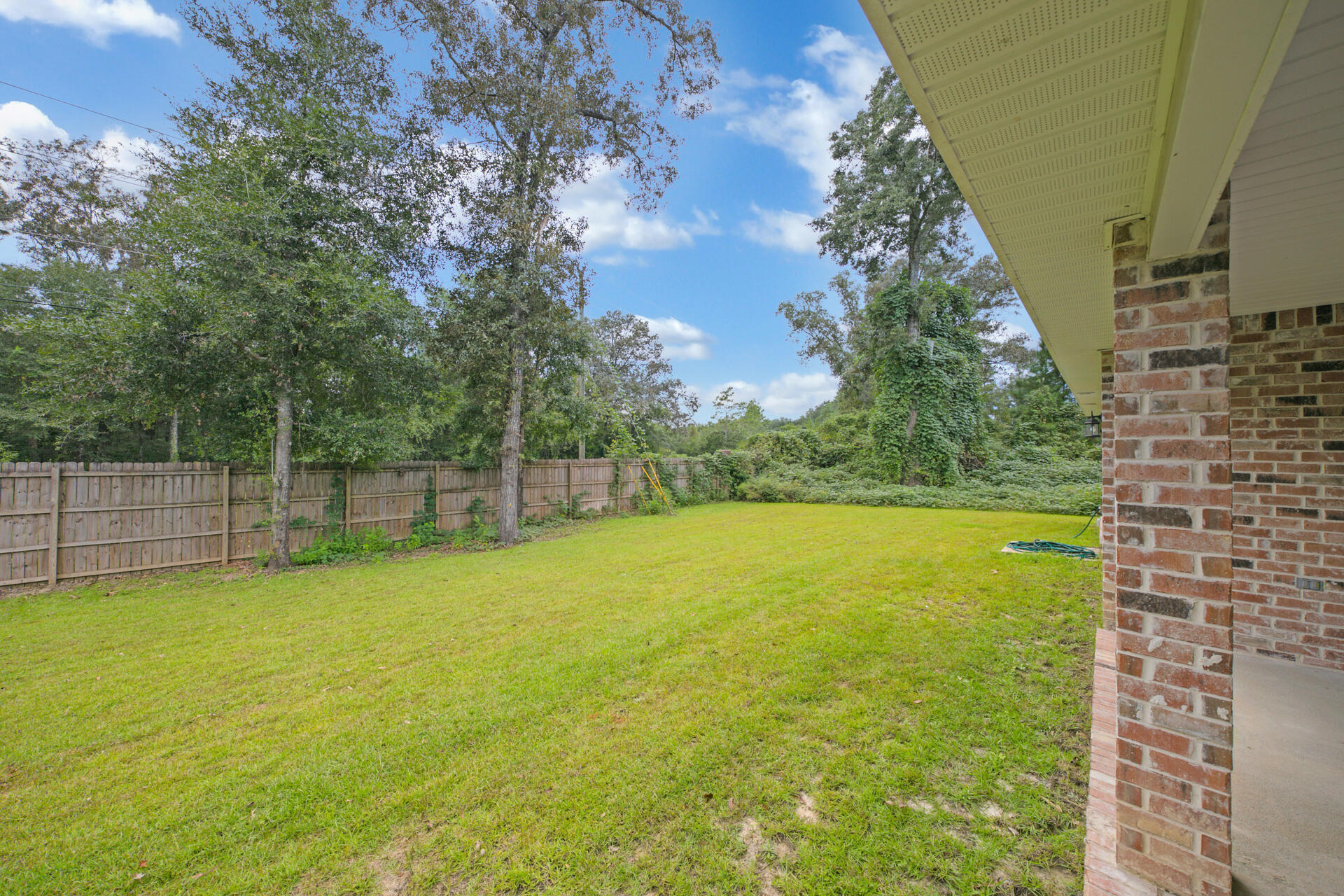 WIND MEADOWS - Residential