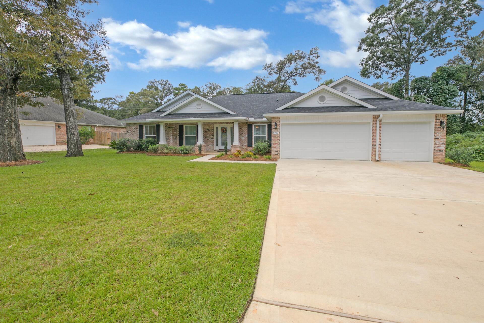 WIND MEADOWS - Residential