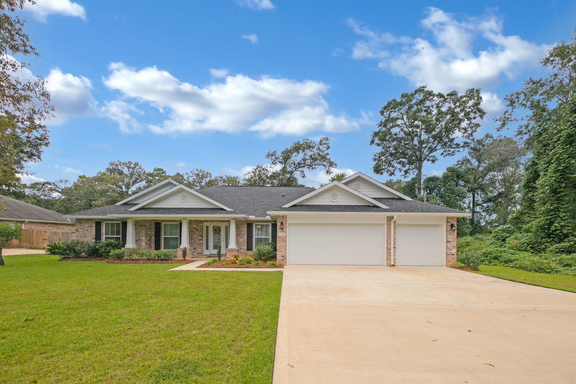 WIND MEADOWS - Residential