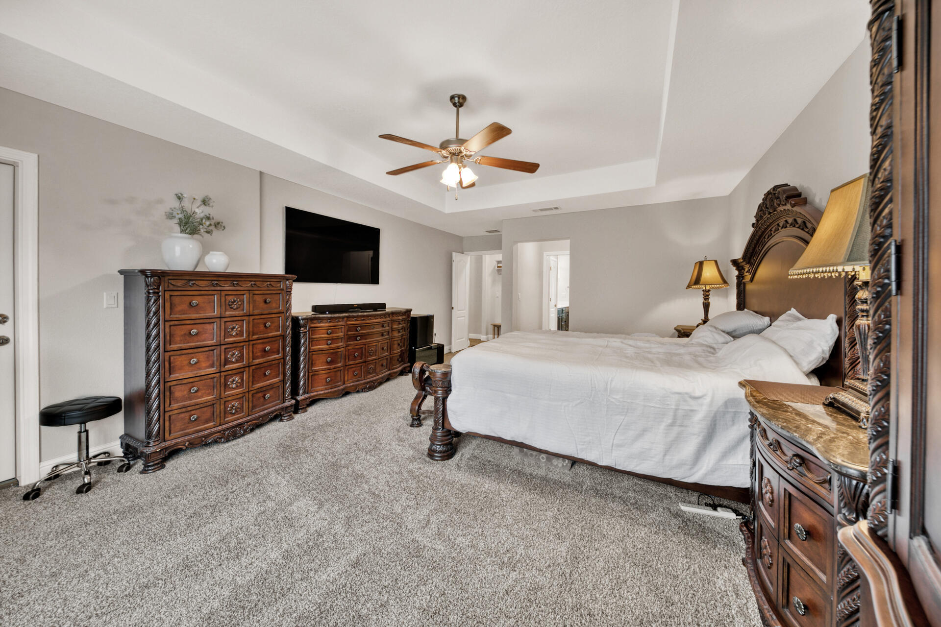 WIND MEADOWS - Residential