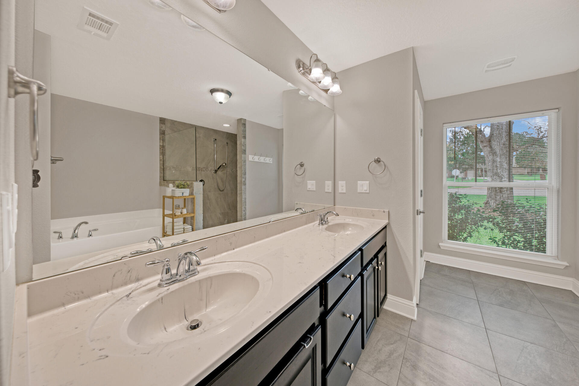 WIND MEADOWS - Residential