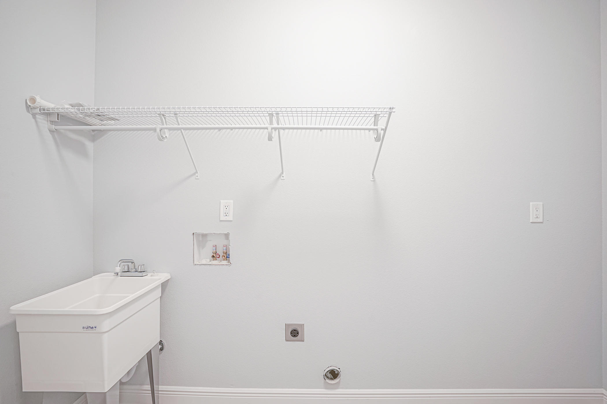 CAMELLIA COVE - Residential