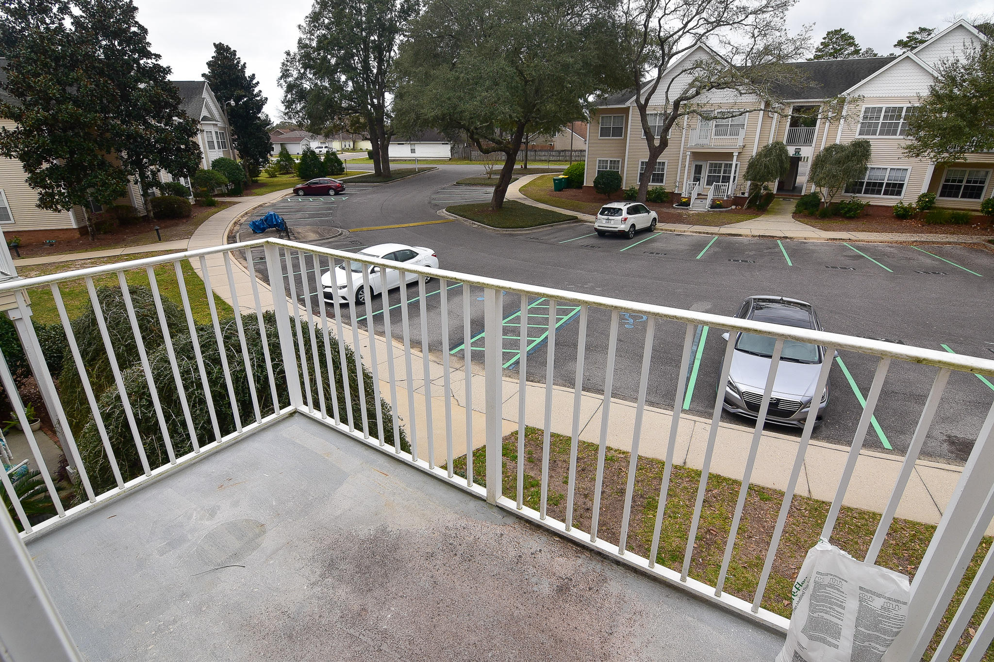 THE OAKS AT NICEVILLE - Residential