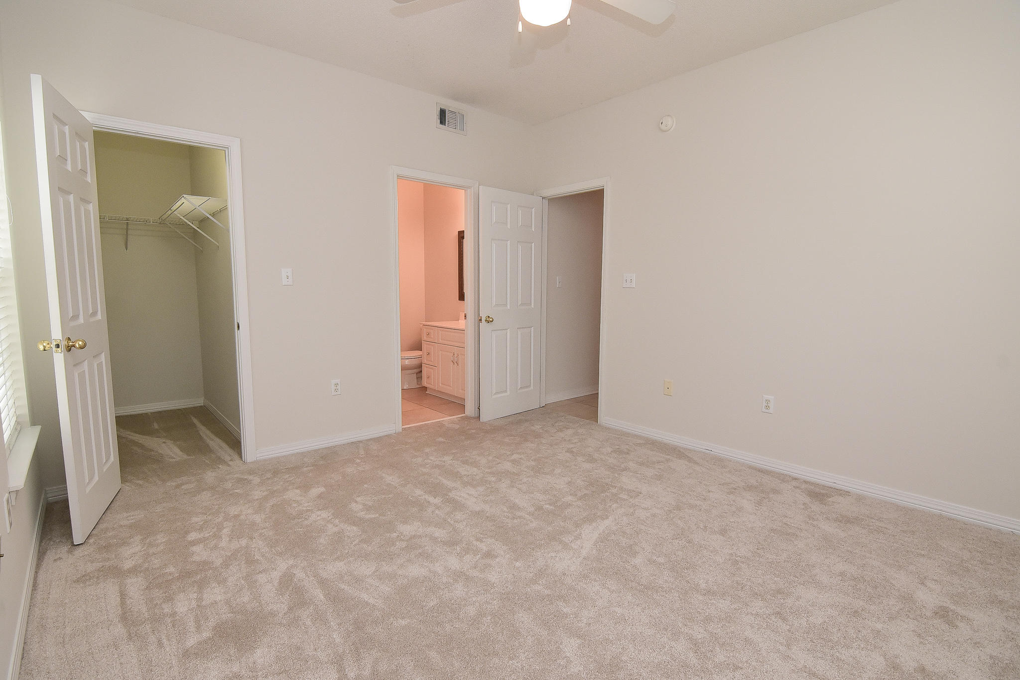 THE OAKS AT NICEVILLE - Residential