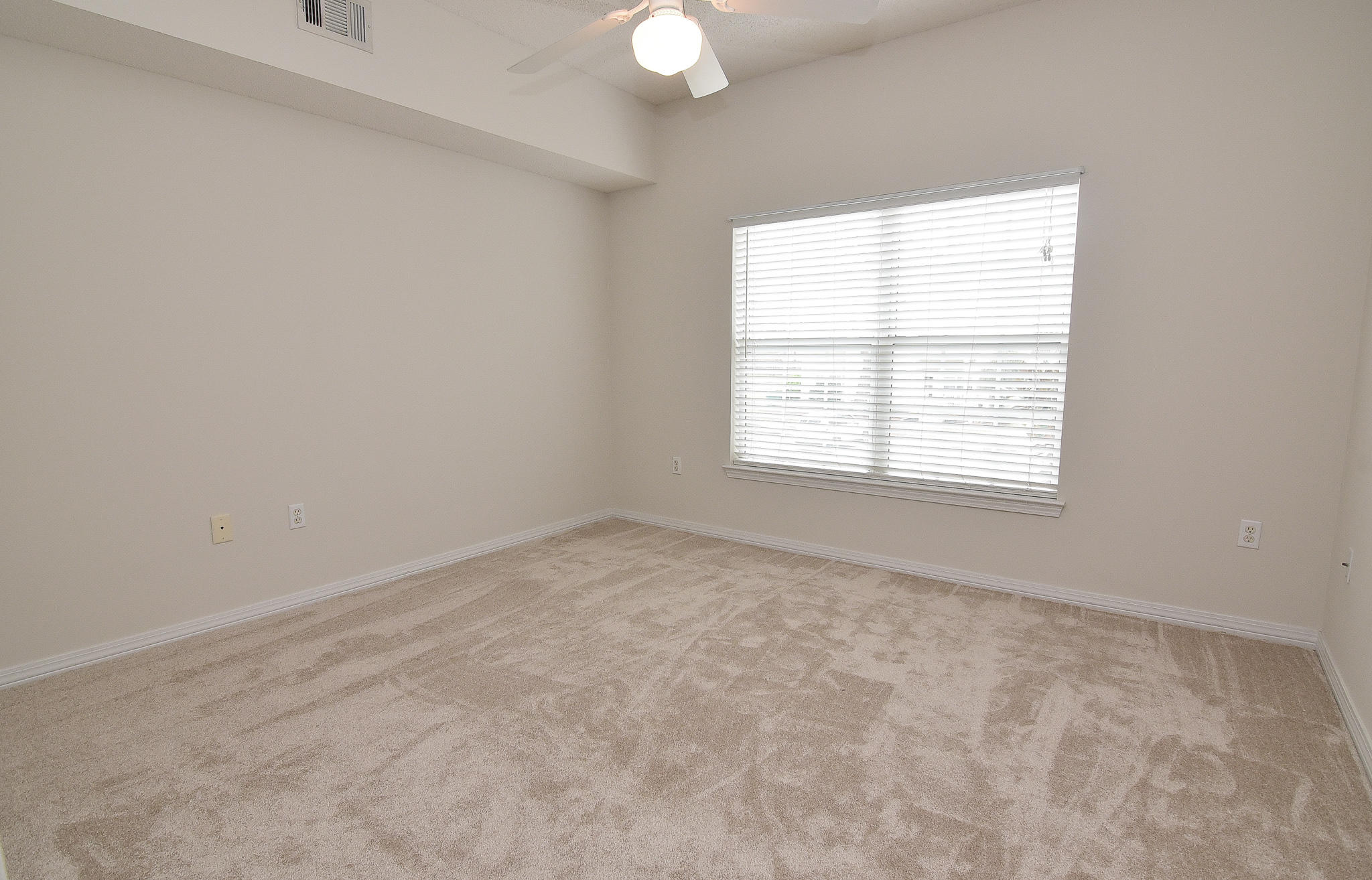 THE OAKS AT NICEVILLE - Residential