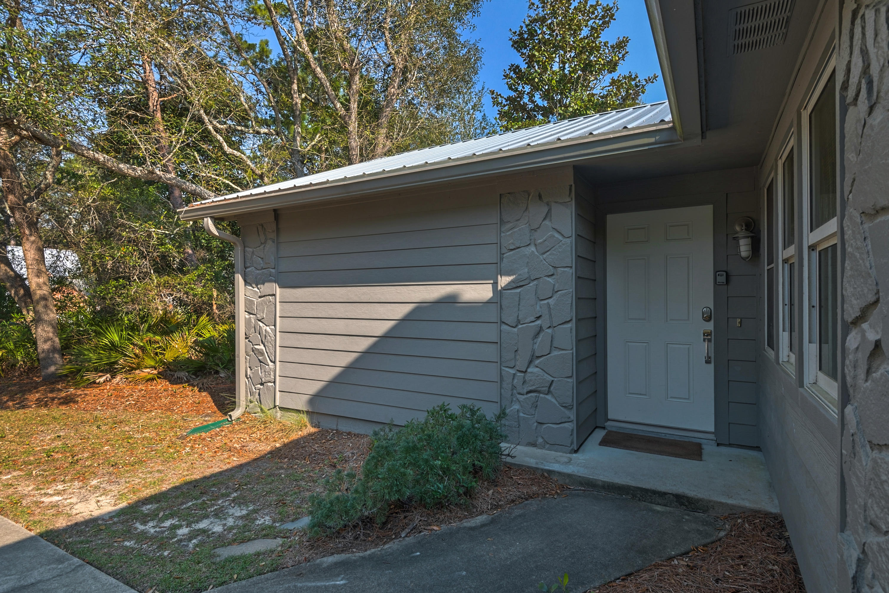SEAGROVE 5TH ADDN - Residential