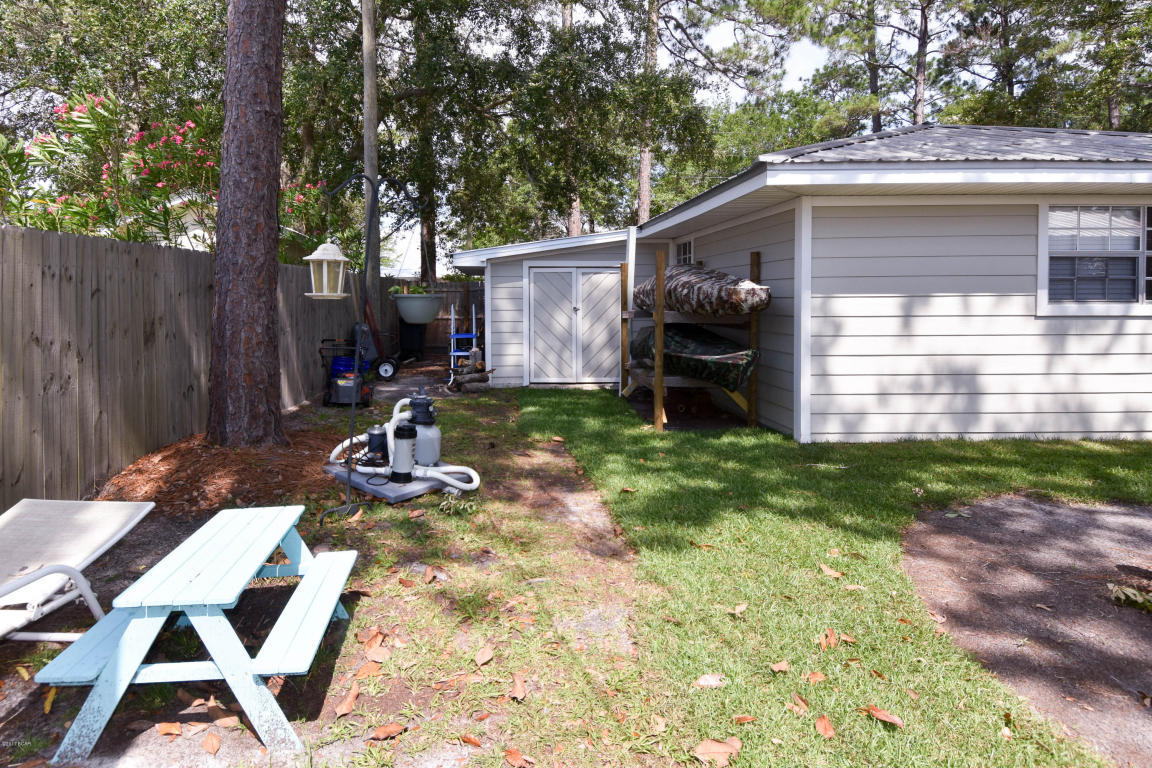 BAY GROVE - Residential