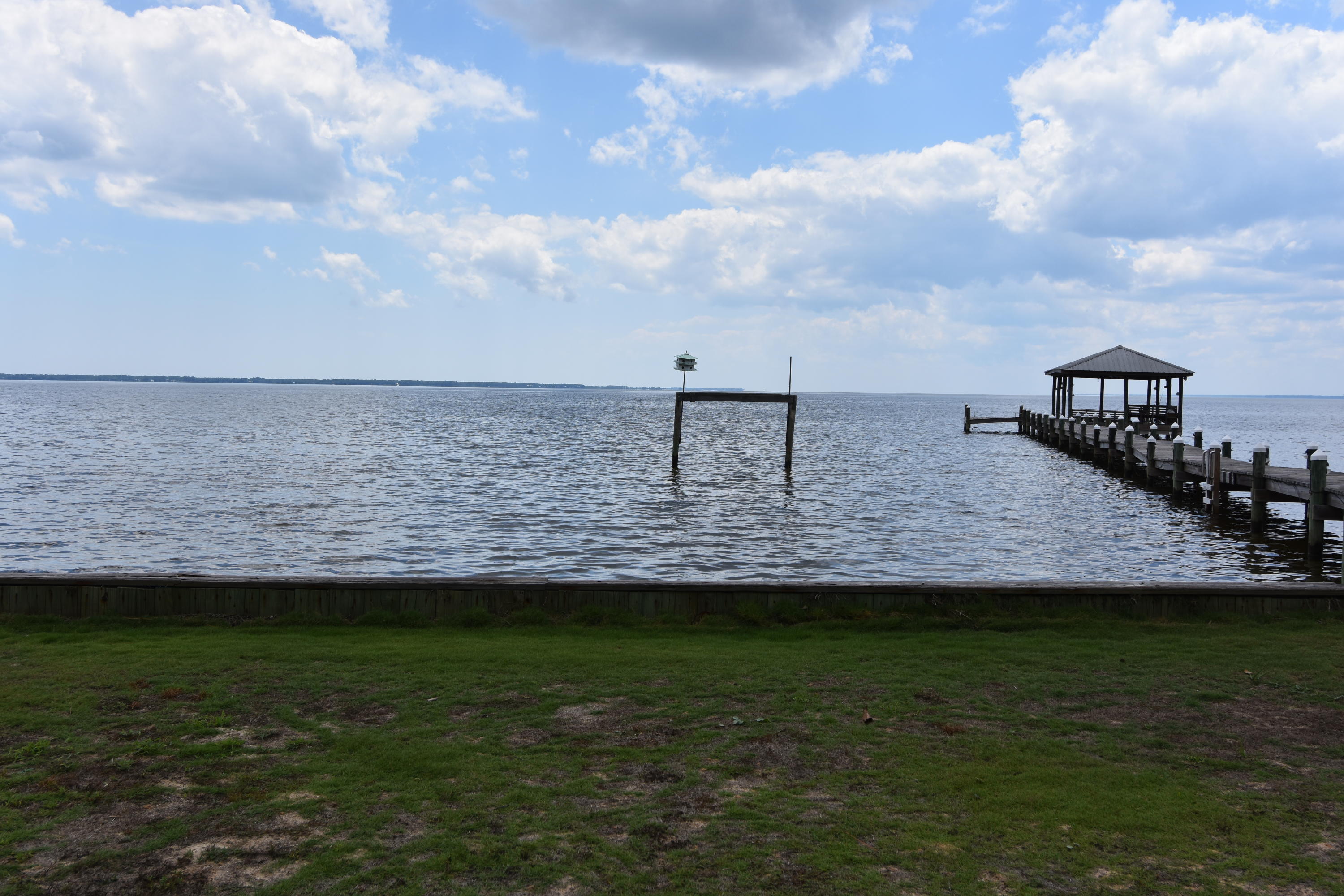 BAY GROVE - Residential