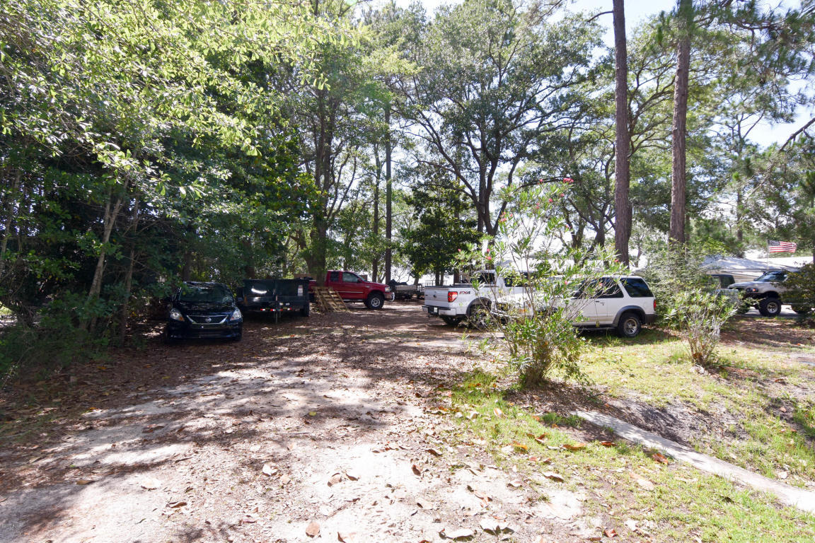 BAY GROVE - Residential