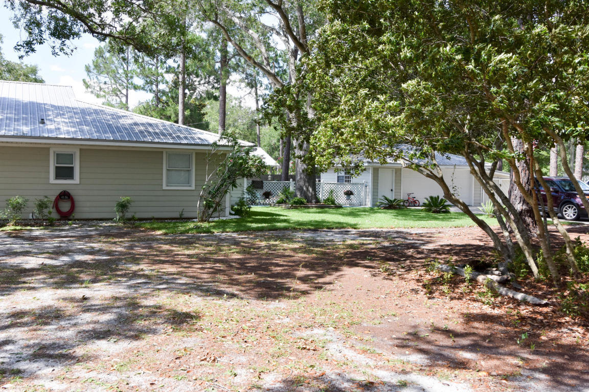 BAY GROVE - Residential