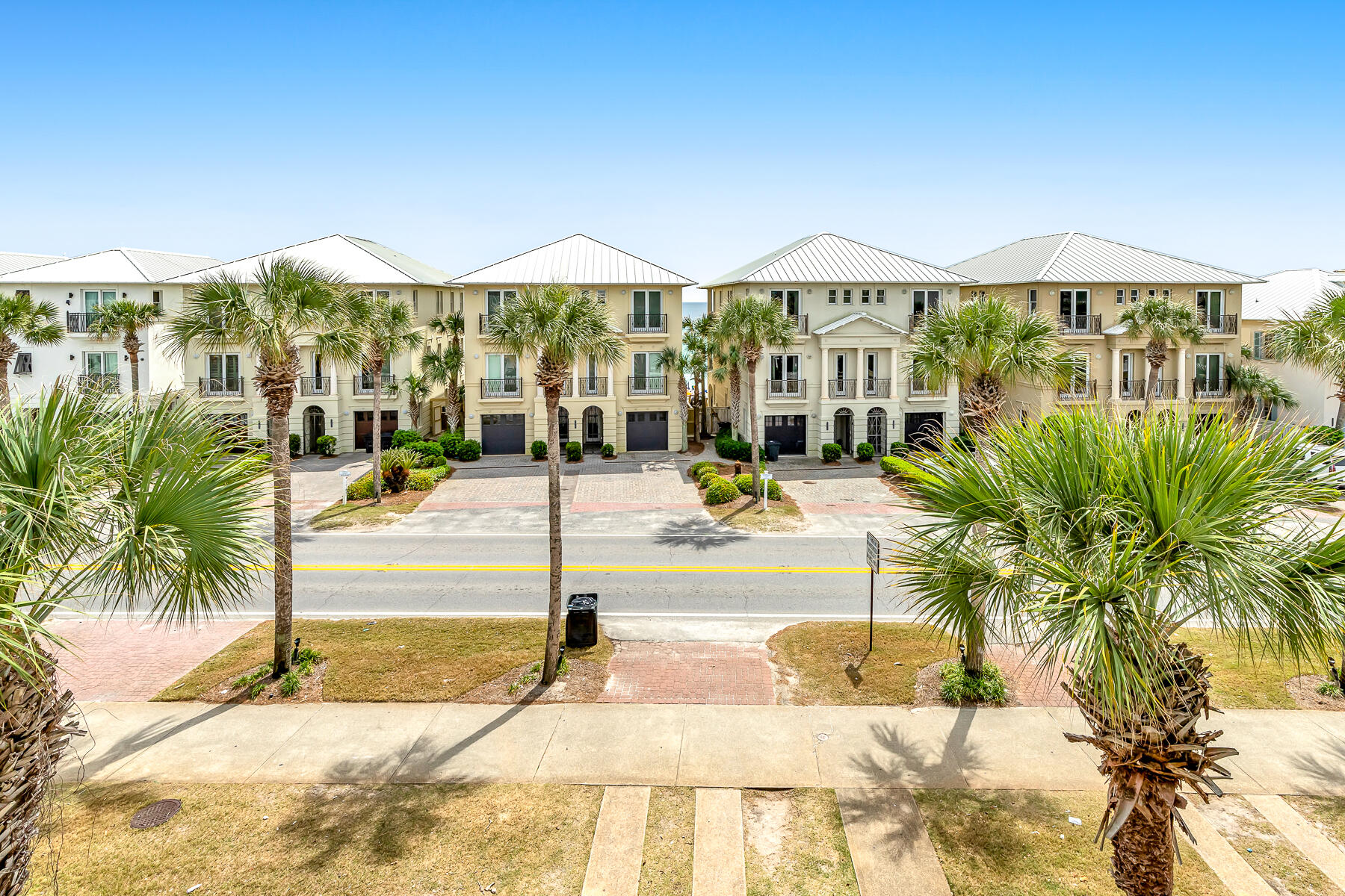 FRANGISTA BEACH - Residential