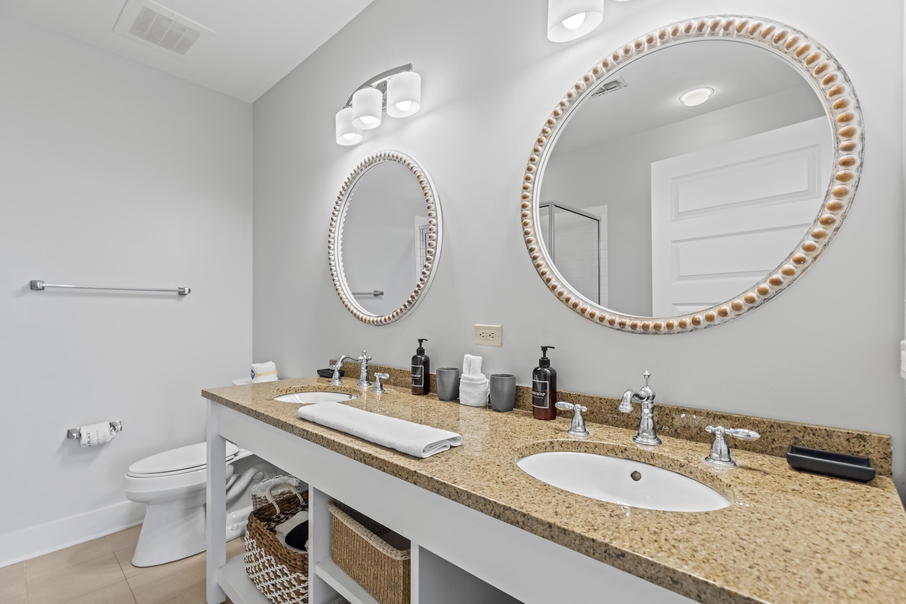 REDFISH VILLAGE - Residential