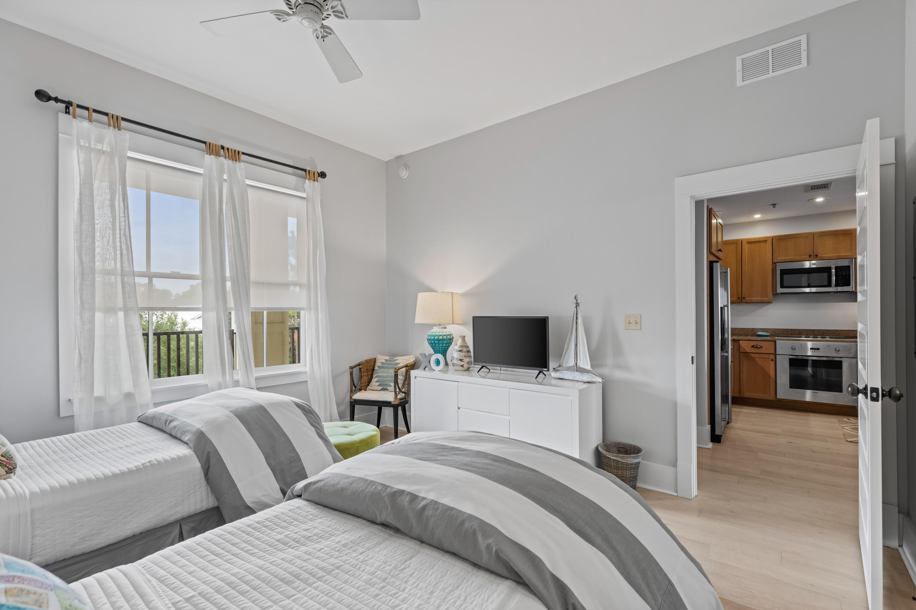REDFISH VILLAGE - Residential