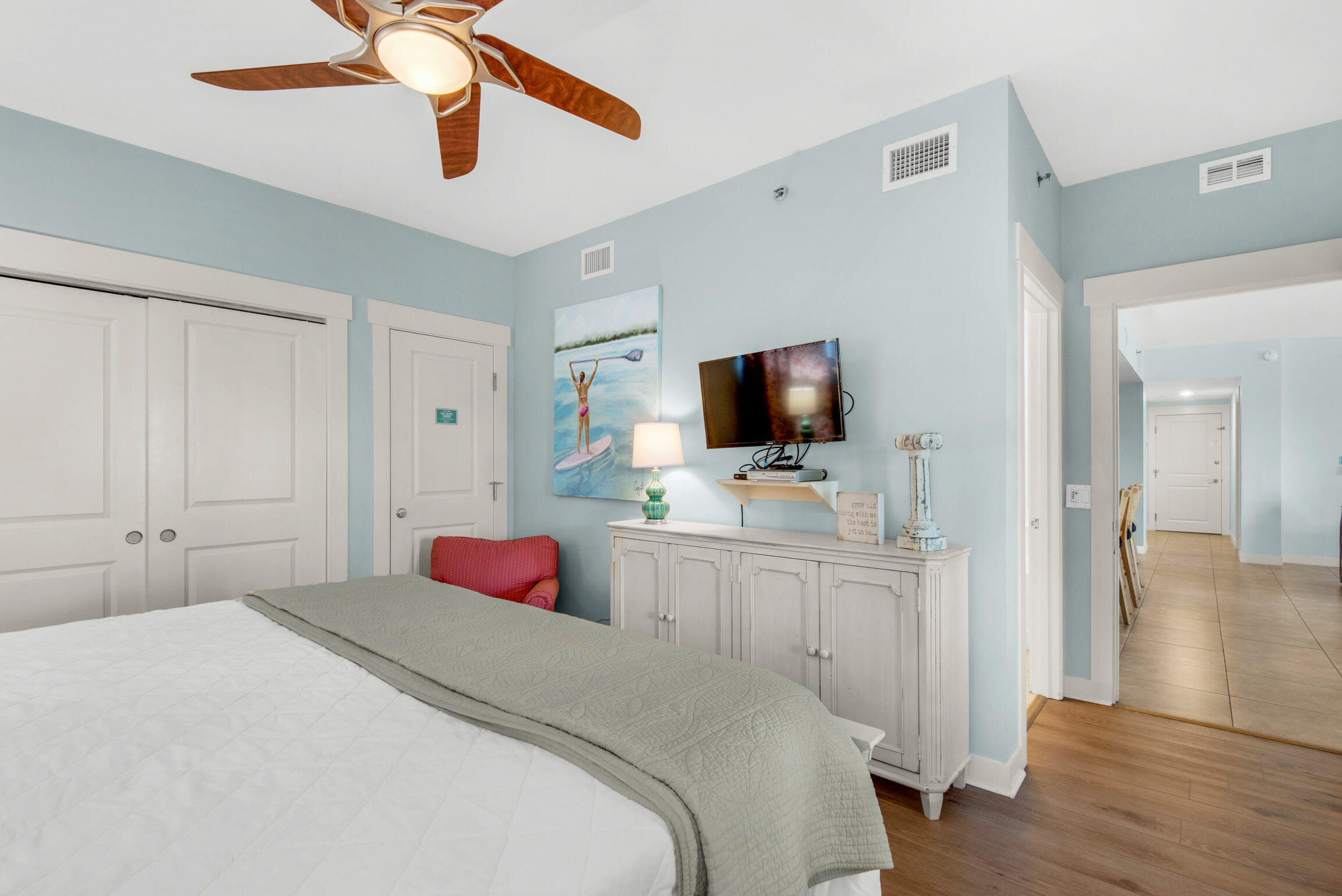 BAHIA CONDO - Residential