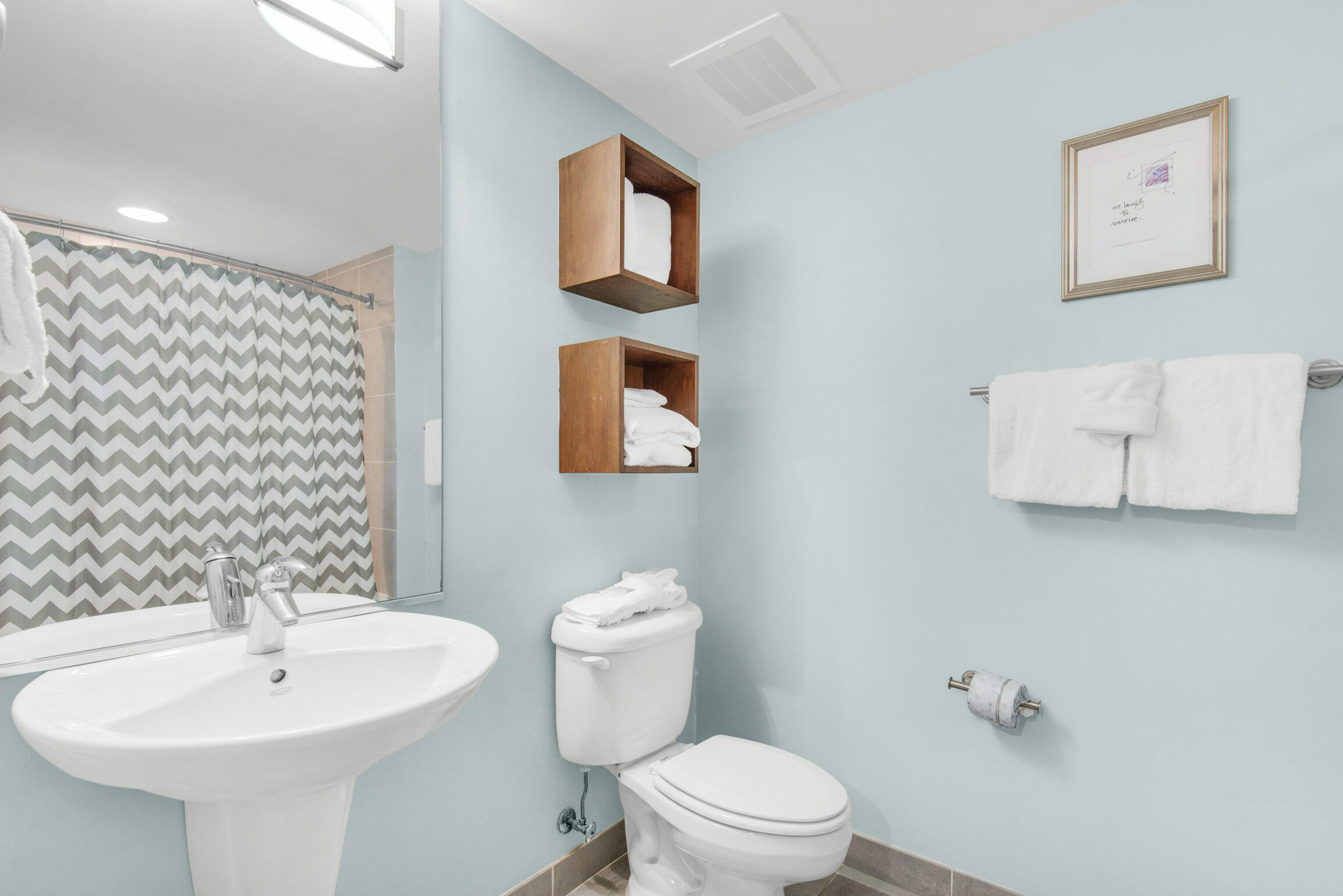 BAHIA CONDO - Residential