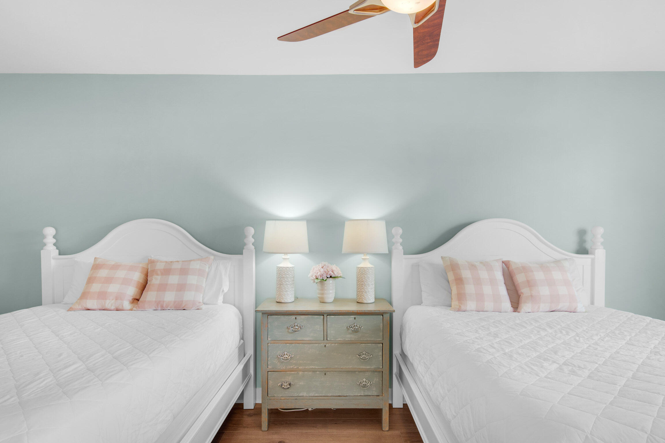 BAHIA CONDO - Residential