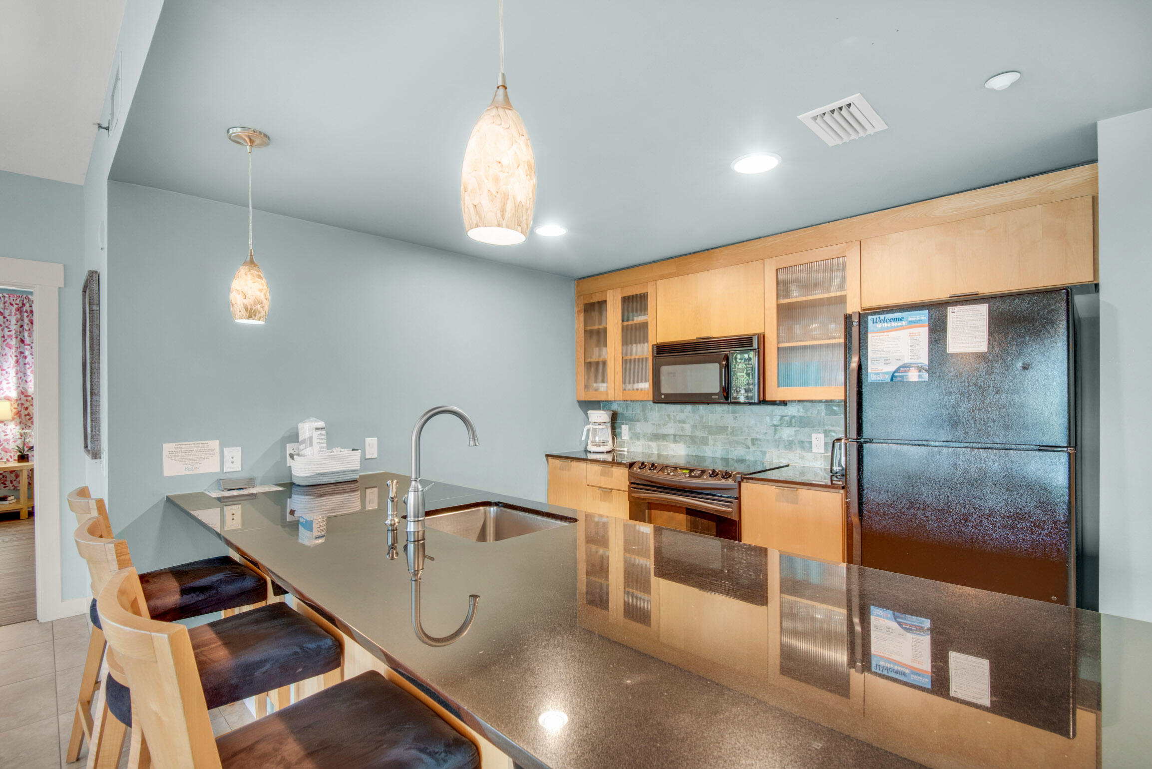 BAHIA CONDO - Residential