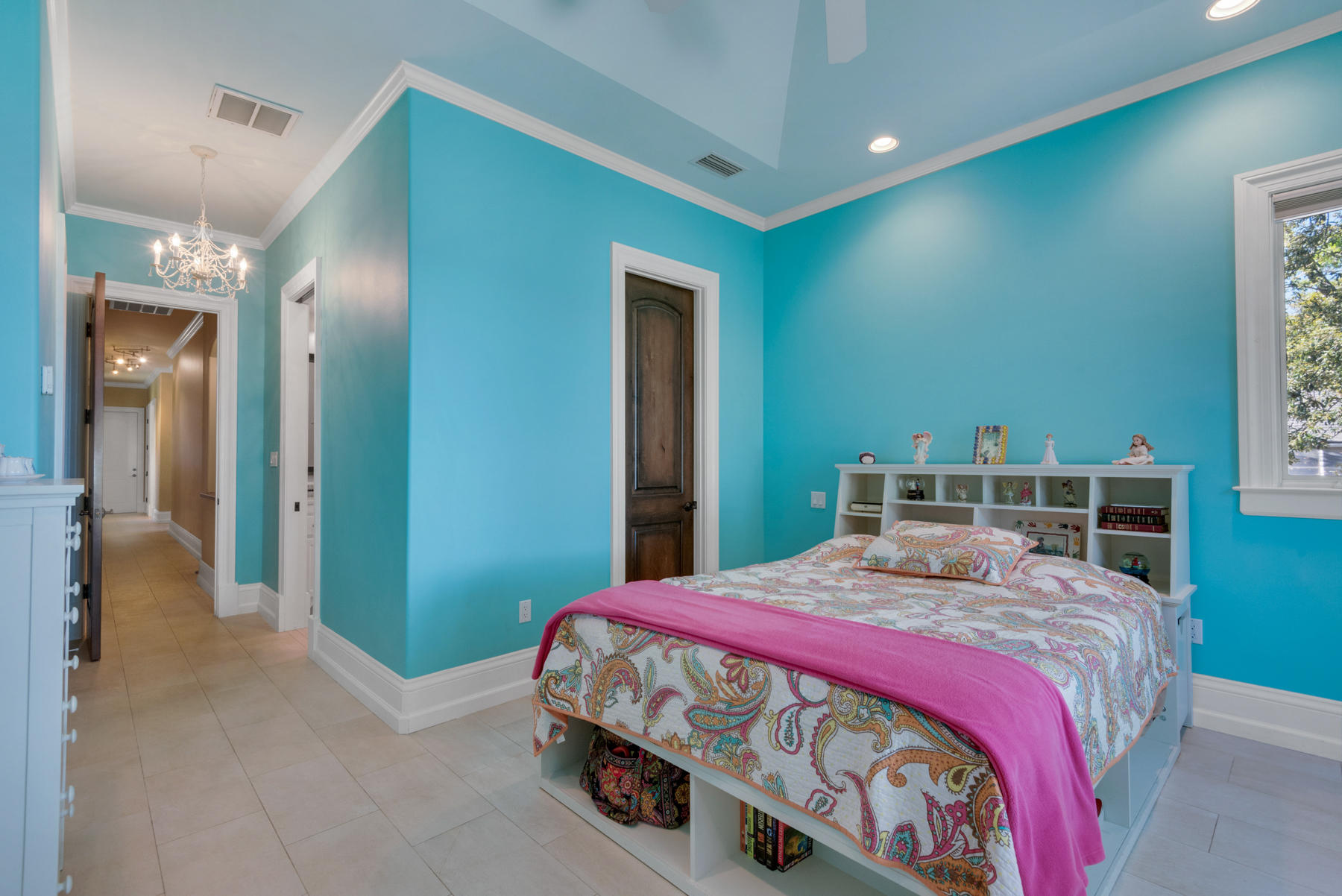 Elliot Point - Residential