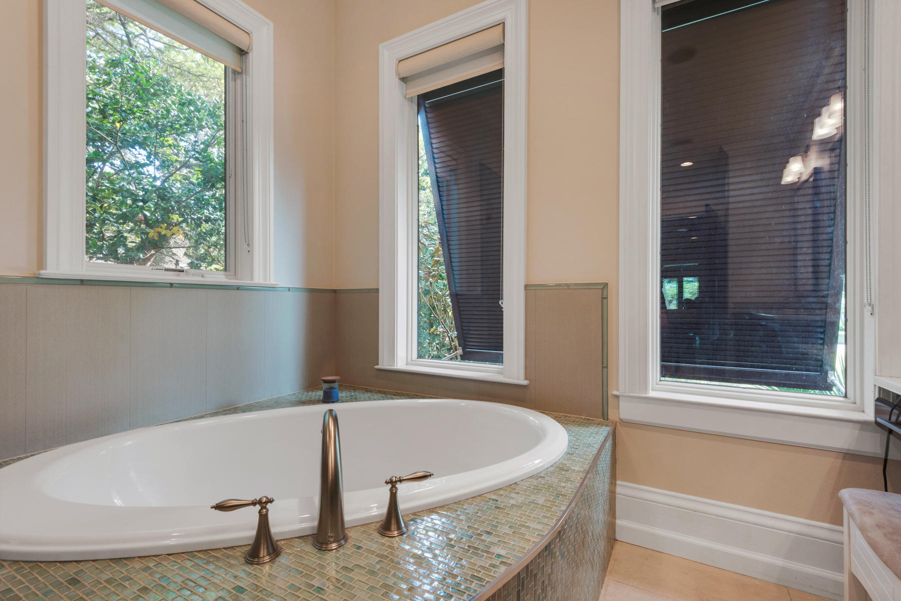 Elliot Point - Residential