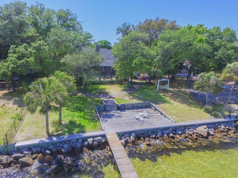 Elliot Point - Residential