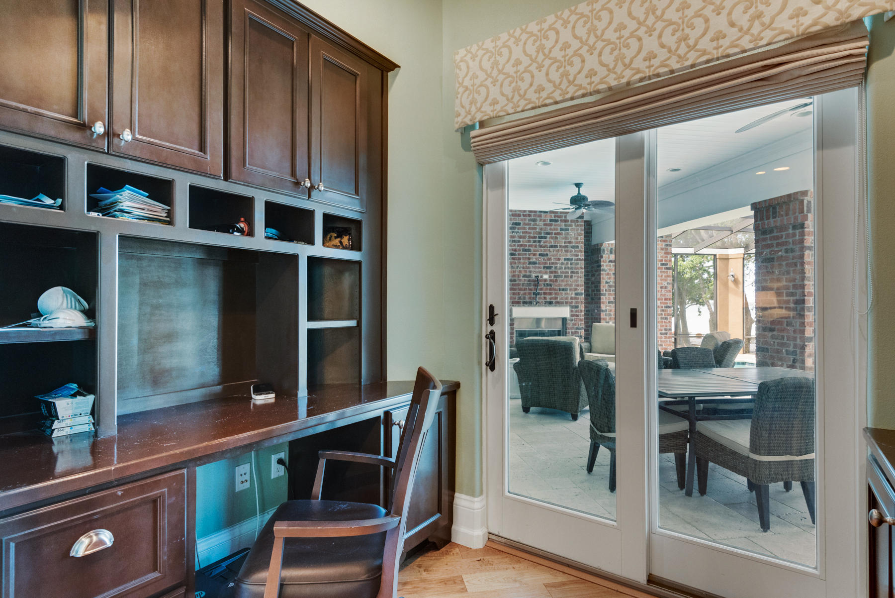 Elliot Point - Residential