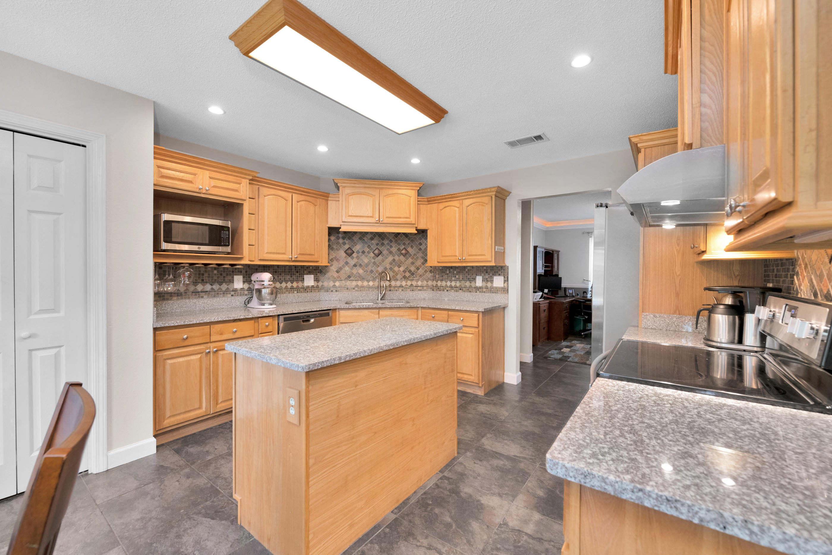 WESTVIEW ESTATES PH 1 - Residential